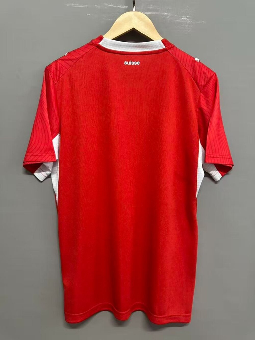 Switzerland Home Football Jersey - Picture 2 of 2
